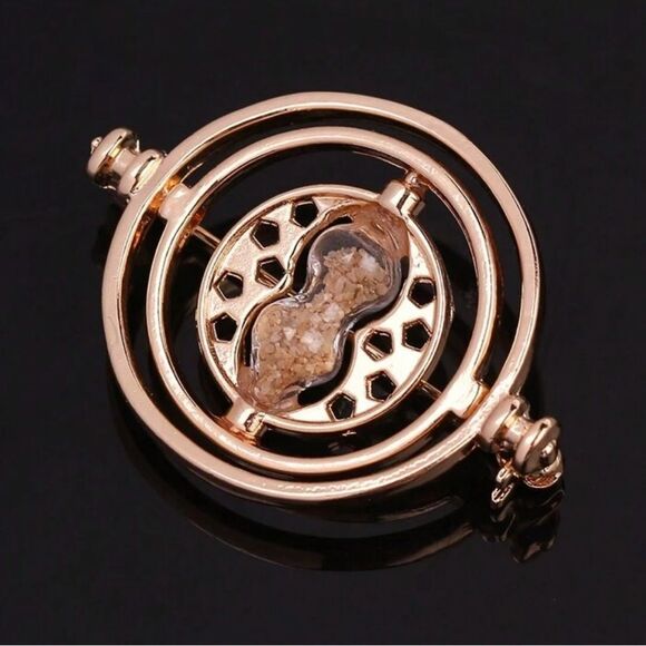 Harry Potter Time Turner Brooch, Gold tone, Lightweight, Glitter Sand, U… - Picture 1 of 3